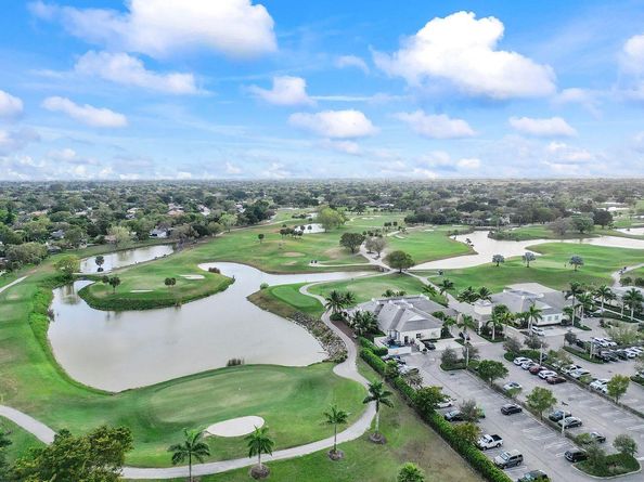 10777 W Sample Rd 611, Coral Springs FL 33065
