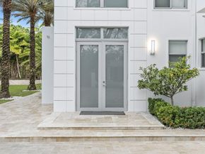 3917 S Le Jeune Road, Miami FL 33146