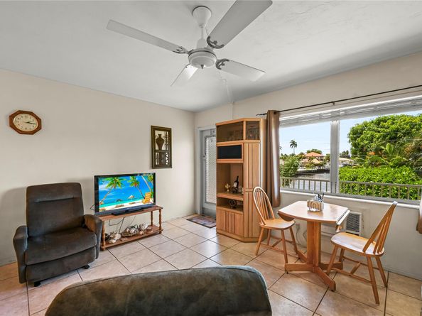 331 E Mcnab Rd 226, Pompano Beach FL 33060