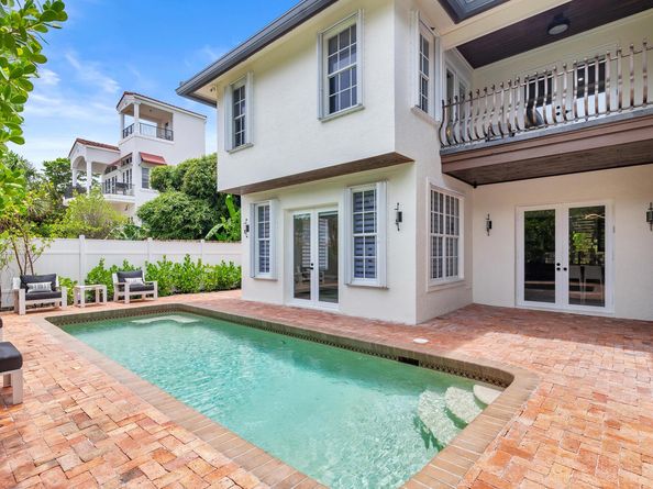 460 Surfside Lane, Juno Beach FL 33408