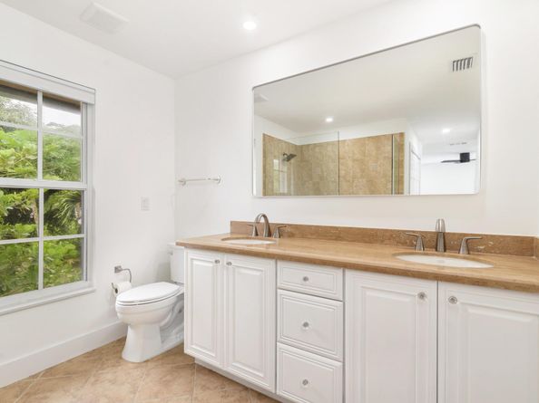 460 Surfside Lane, Juno Beach FL 33408