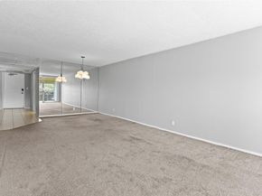 575 Oaks Ln 403, Pompano Beach FL 33069