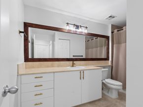 802 W Windward Way 217, Lantana FL 33462