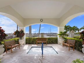 802 W Windward Way 217, Lantana FL 33462