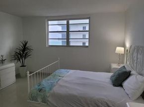 4001 S Ocean Dr 9N, Hollywood FL 33019