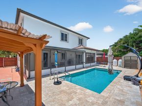 18203 SW 152nd Pl, Miami FL 33187
