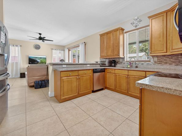 18203 SW 152nd Pl, Miami FL 33187