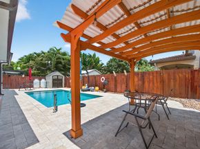 18203 SW 152nd Pl, Miami FL 33187