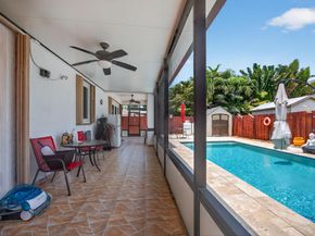 18203 SW 152nd Pl, Miami FL 33187