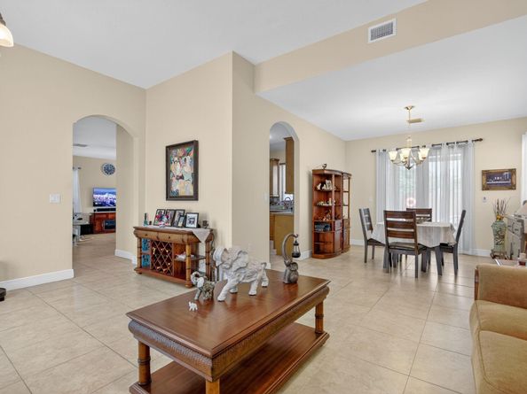 18203 SW 152nd Pl, Miami FL 33187