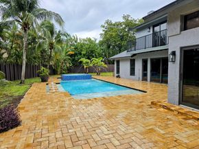 1401 SW 54th Avenue, Plantation FL 33317