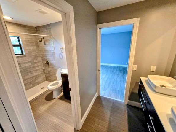 1401 SW 54th Avenue, Plantation FL 33317