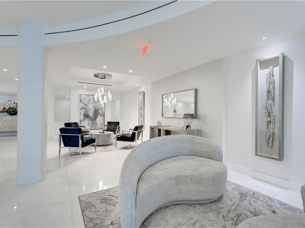 3546 S Ocean Boulevard 223, South Palm Beach FL 33480