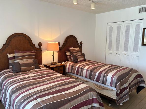 3546 S Ocean Boulevard 223, South Palm Beach FL 33480