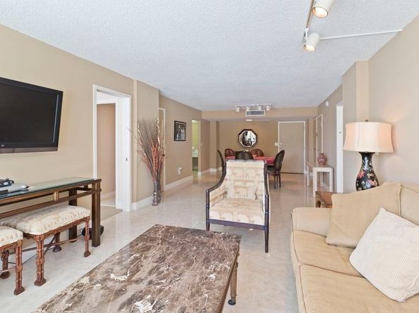 3546 S Ocean Boulevard 223, South Palm Beach FL 33480