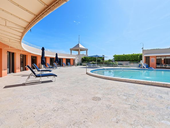 2 N Breakers Row N25, Palm Beach FL 33480
