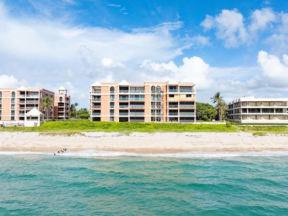 2 N Breakers Row N25, Palm Beach FL 33480