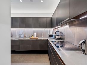 2 N Breakers Row N25, Palm Beach FL 33480