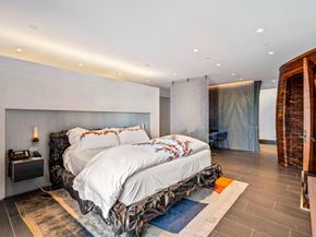 2 N Breakers Row N25, Palm Beach FL 33480