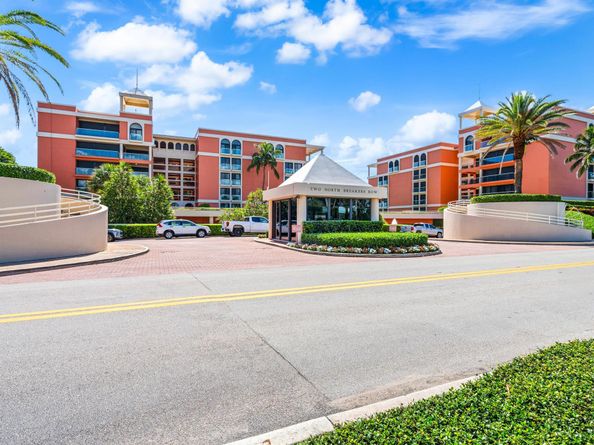 2 N Breakers Row N25, Palm Beach FL 33480