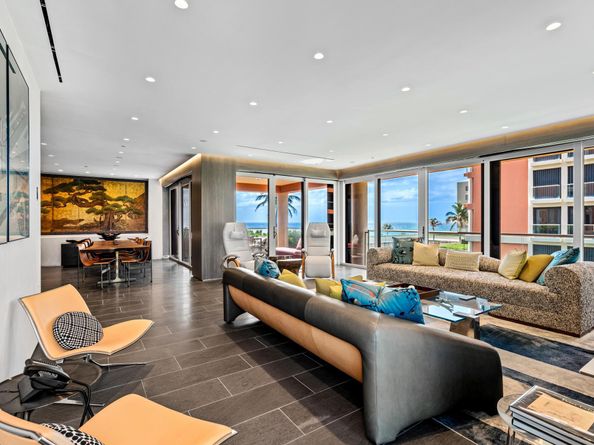 2 N Breakers Row N25, Palm Beach FL 33480
