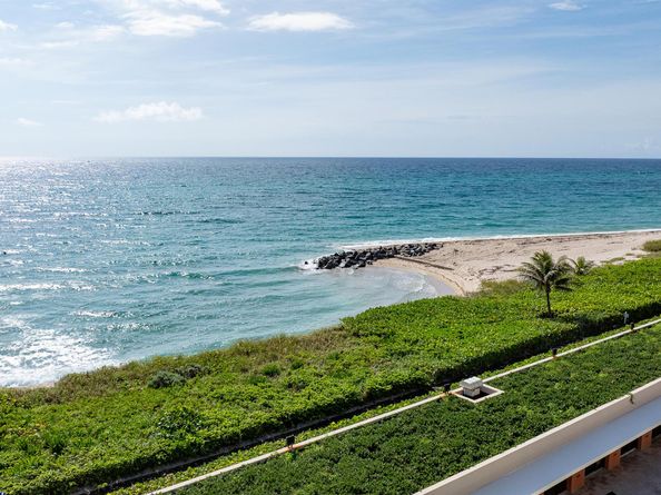 2 N Breakers Row N25, Palm Beach FL 33480