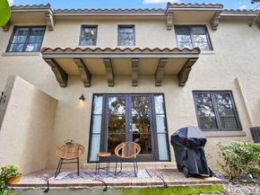 320 Via Villagio, Hypoluxo FL 33462