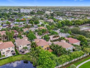 12471 SW 1st Street Street, Plantation FL 33325