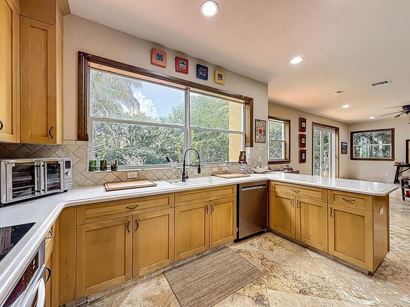 12471 SW 1st Street Street, Plantation FL 33325