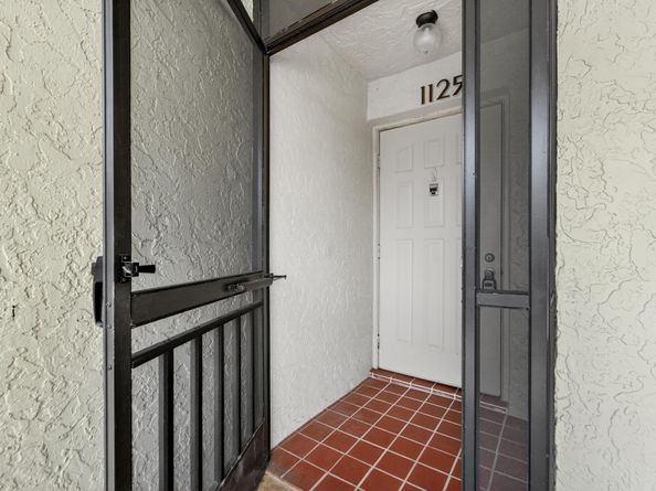 7903 Willow Spring Drive 1125, Lake Worth FL 33467