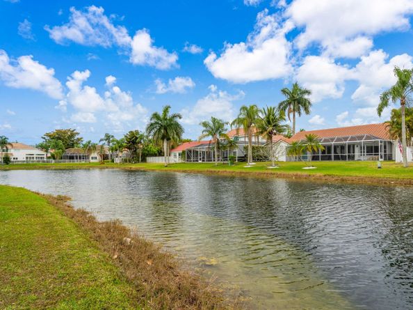 699 Spinnaker, Weston FL 33326