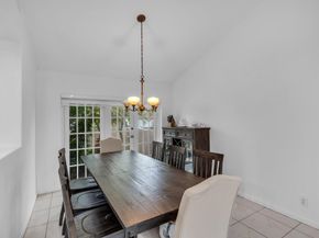 699 Spinnaker, Weston FL 33326