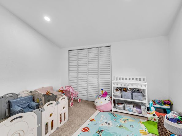 699 Spinnaker, Weston FL 33326