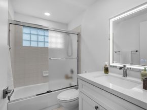 699 Spinnaker, Weston FL 33326