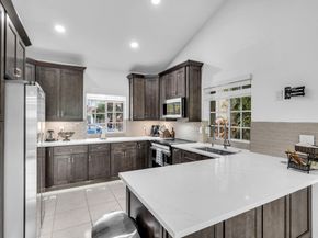 699 Spinnaker, Weston FL 33326