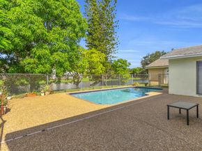 1541 SW 102nd Terrace, Davie FL 33324