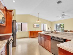 1541 SW 102nd Terrace, Davie FL 33324