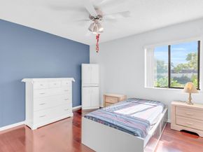 1541 SW 102nd Terrace, Davie FL 33324