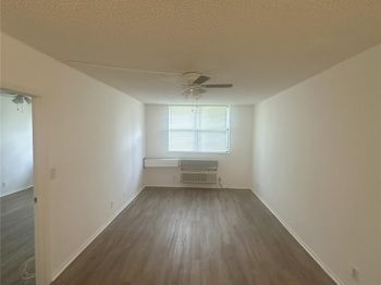 2401 Riverside Dr
