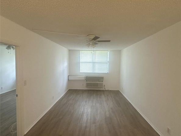 2401 Riverside Dr 514B, Coral Springs FL 33065