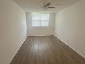 2401 Riverside Dr 514B, Coral Springs FL 33065