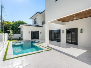 109 Arlington Place, West Palm Beach FL 33405