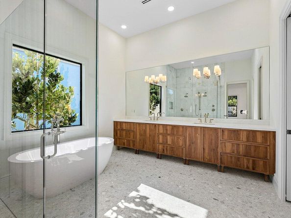 109 Arlington Place, West Palm Beach FL 33405