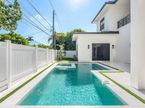 109 Arlington Place, West Palm Beach FL 33405