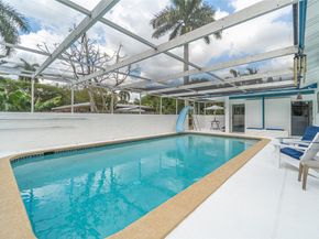 131 SW 58th Ave, Plantation FL 33317