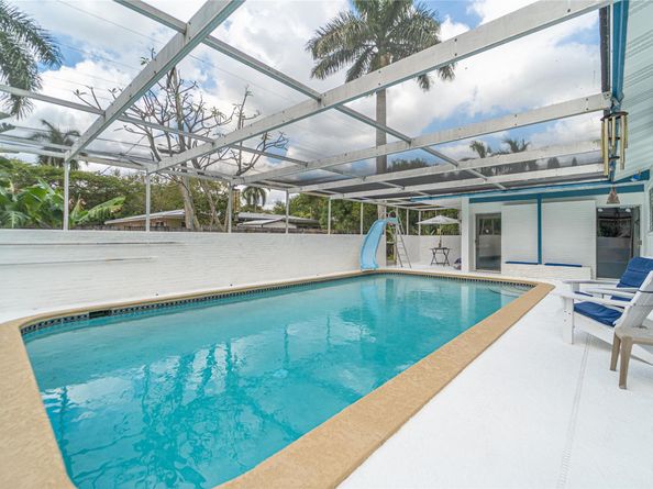 131 SW 58th Ave, Plantation FL 33317