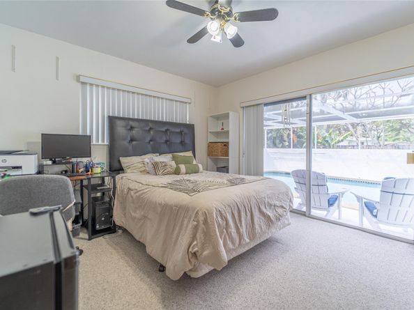 131 SW 58th Ave, Plantation FL 33317