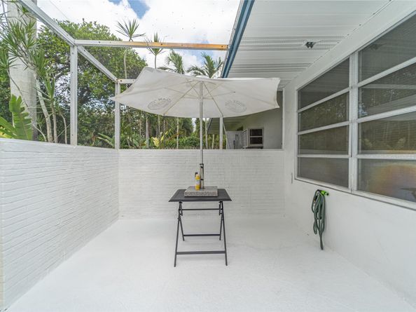 131 SW 58th Ave, Plantation FL 33317