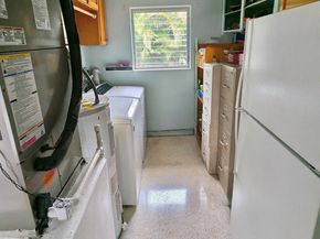 131 SW 58th Ave, Plantation FL 33317
