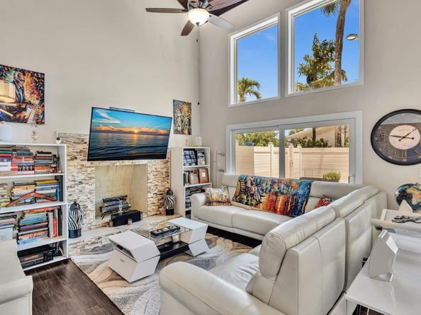 3432 NE 16th Ave, Oakland Park FL 33334